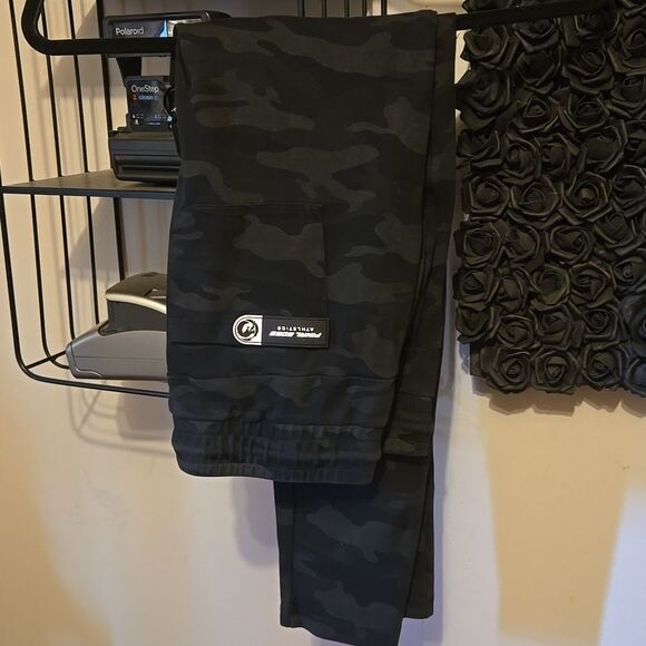 Final Boss Athletics Men's Camo Tech Joggers Large Gymcore Fitness Athleisure - Picture 2 of 6